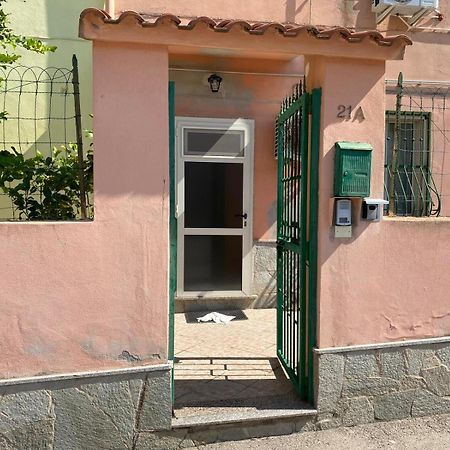 Lemon House Apartment Сасари Екстериор снимка