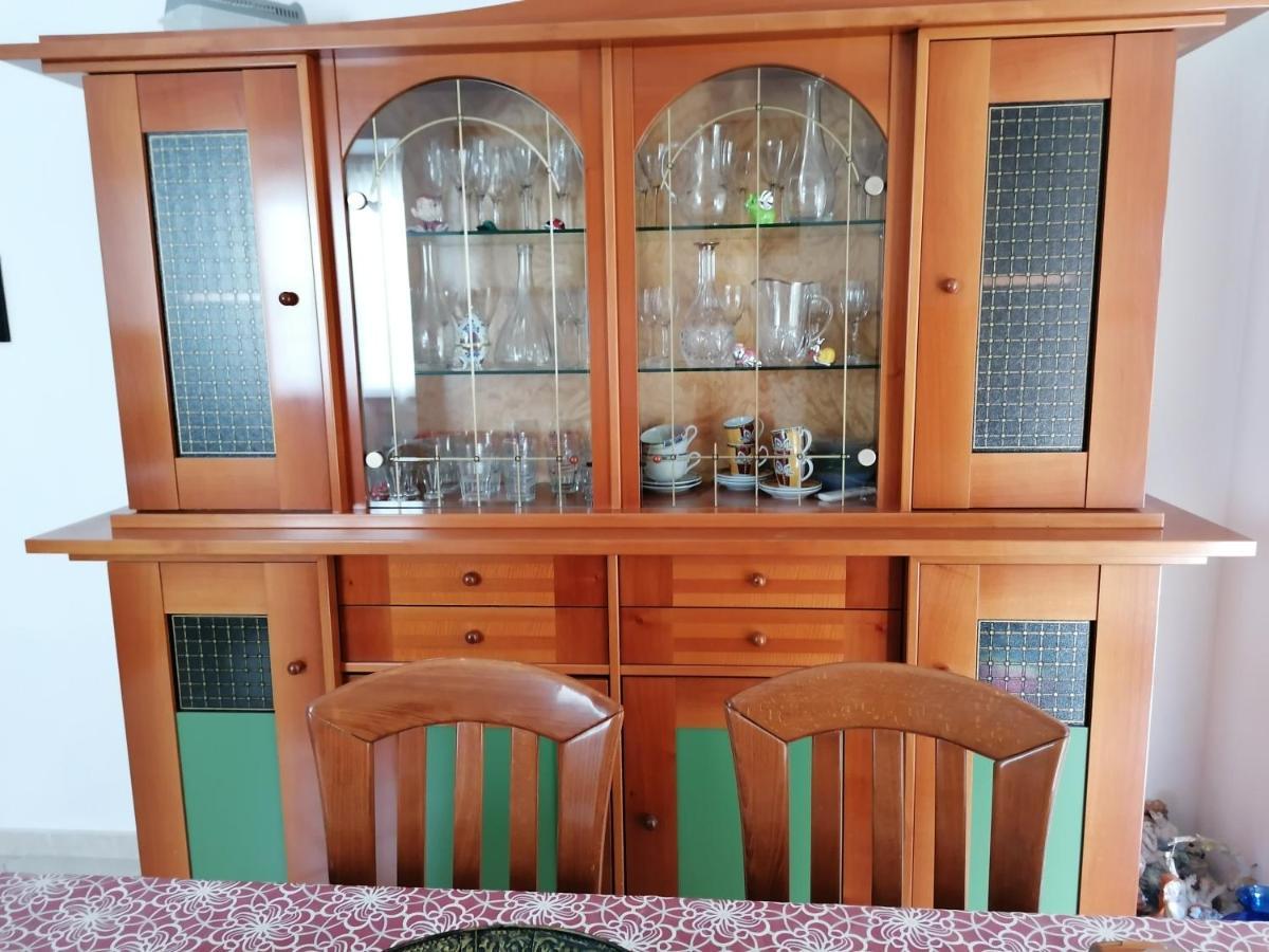 Lemon House Apartment Сасари Екстериор снимка