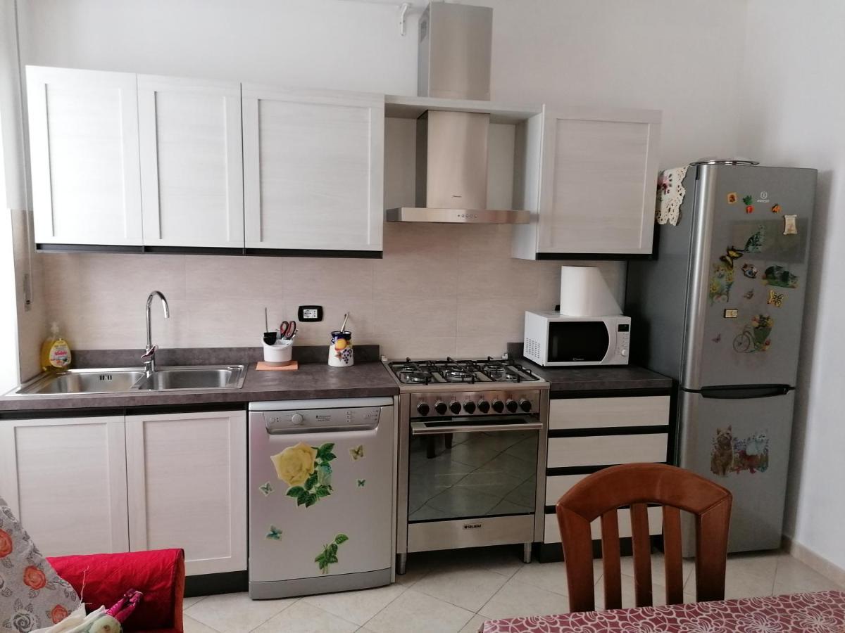 Lemon House Apartment Сасари Екстериор снимка