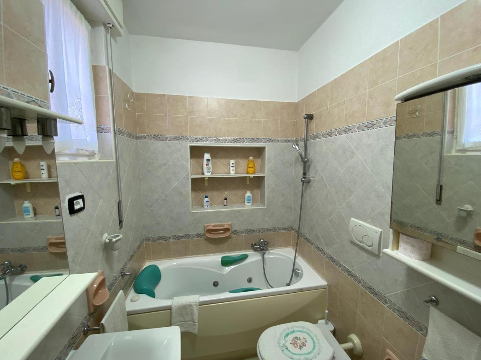 Lemon House Apartment Сасари Екстериор снимка