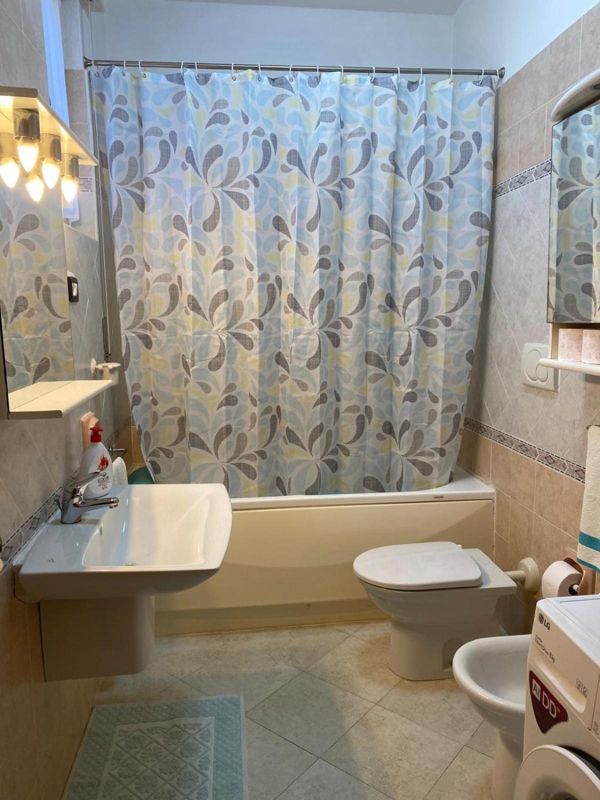 Lemon House Apartment Сасари Екстериор снимка